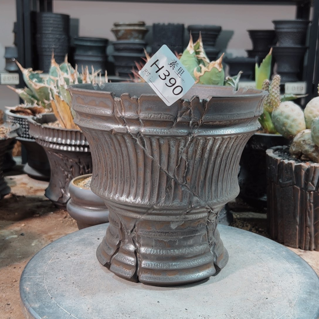 景德镇手工素里錿*内口18.5高18瑕疵