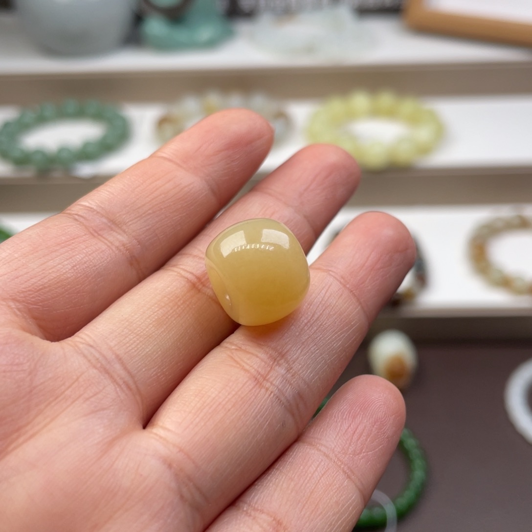 和田玉项圈未镶嵌