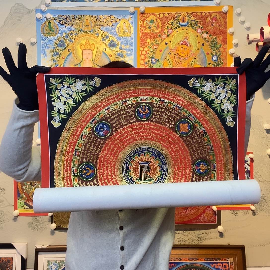 卷轴画纯手绘六字真言唐卡50厘米左右