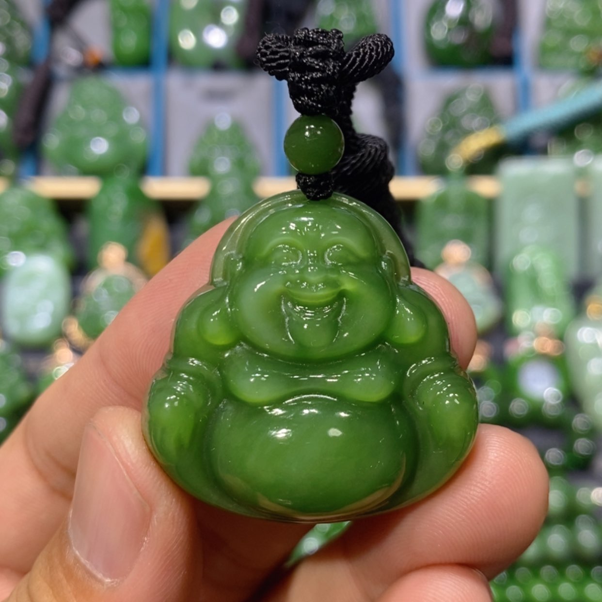 【闪购商品】和田玉吊坠(不含链)未镶嵌辣阳绿佛公 35/10.8