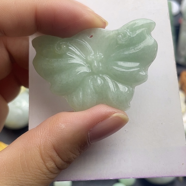 翡翠未镶嵌颈饰天然翡翠