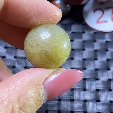 未镶嵌颈饰玛瑙/玉髓介*