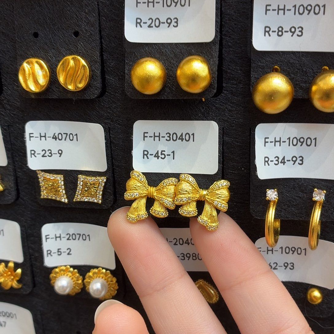 铜合金45-1强保色发 2个壹笔壹耳钉