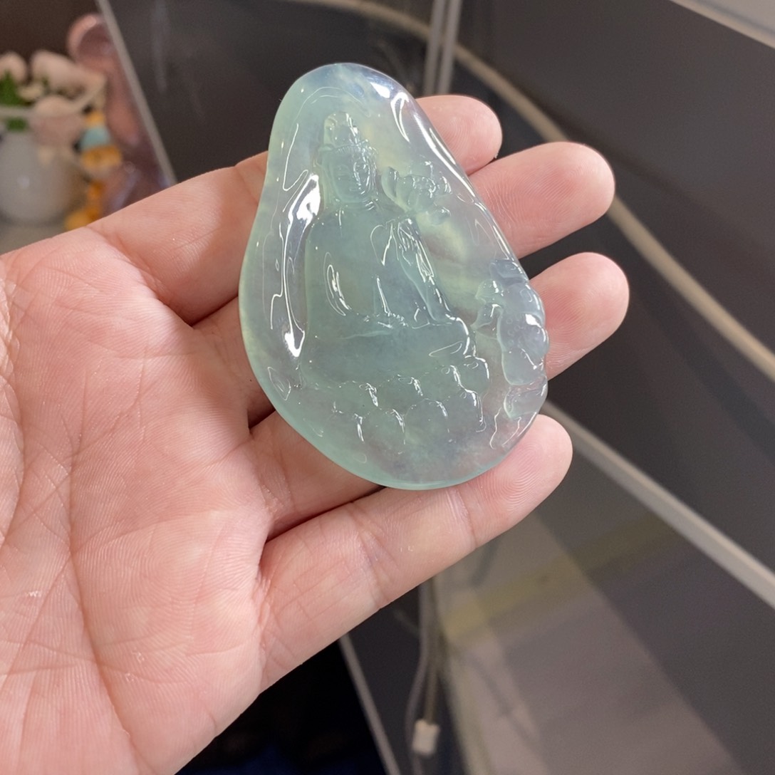 翡翠颈饰未镶嵌帅*伙缅甸翡翠