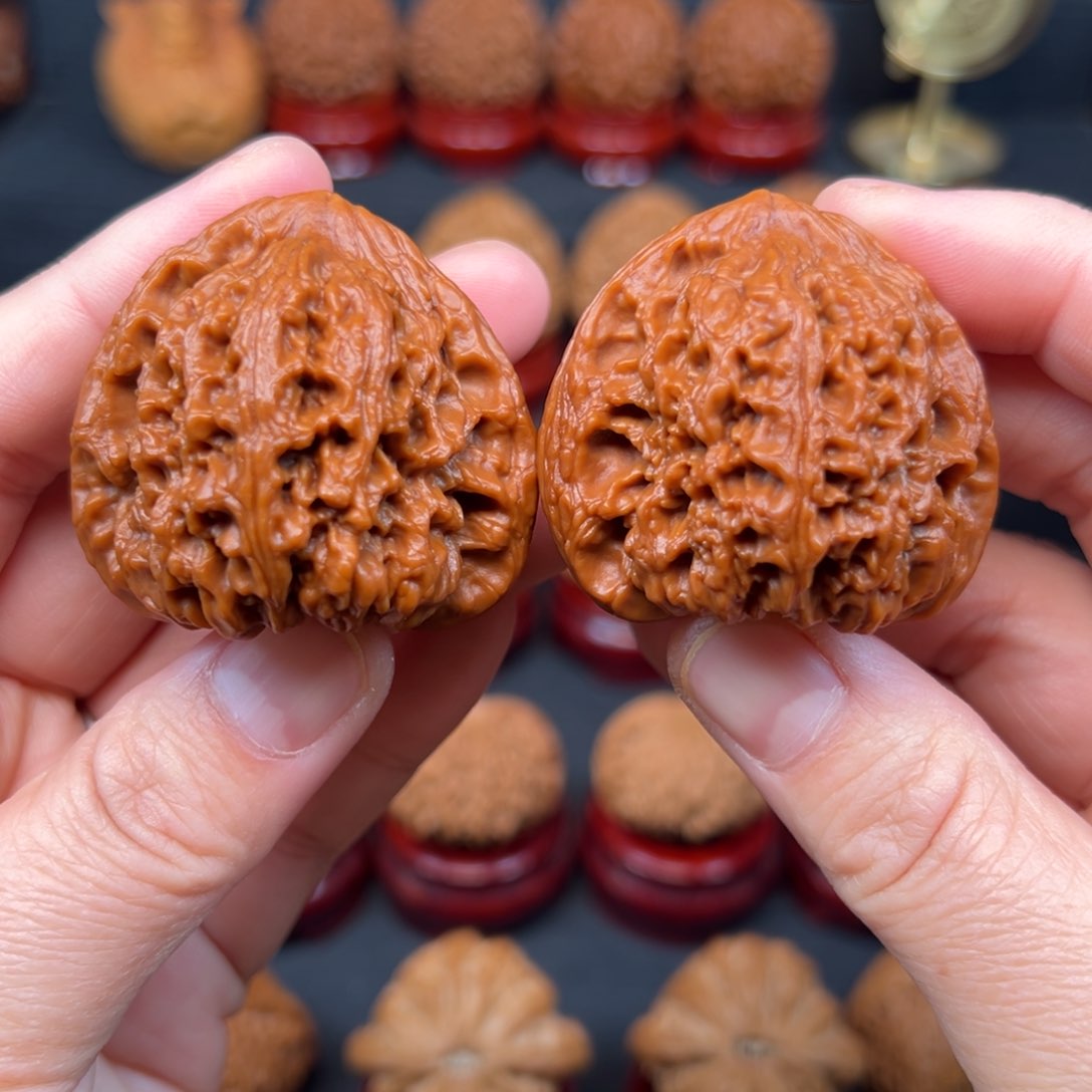 文玩核桃吊坠43全品三角南疆