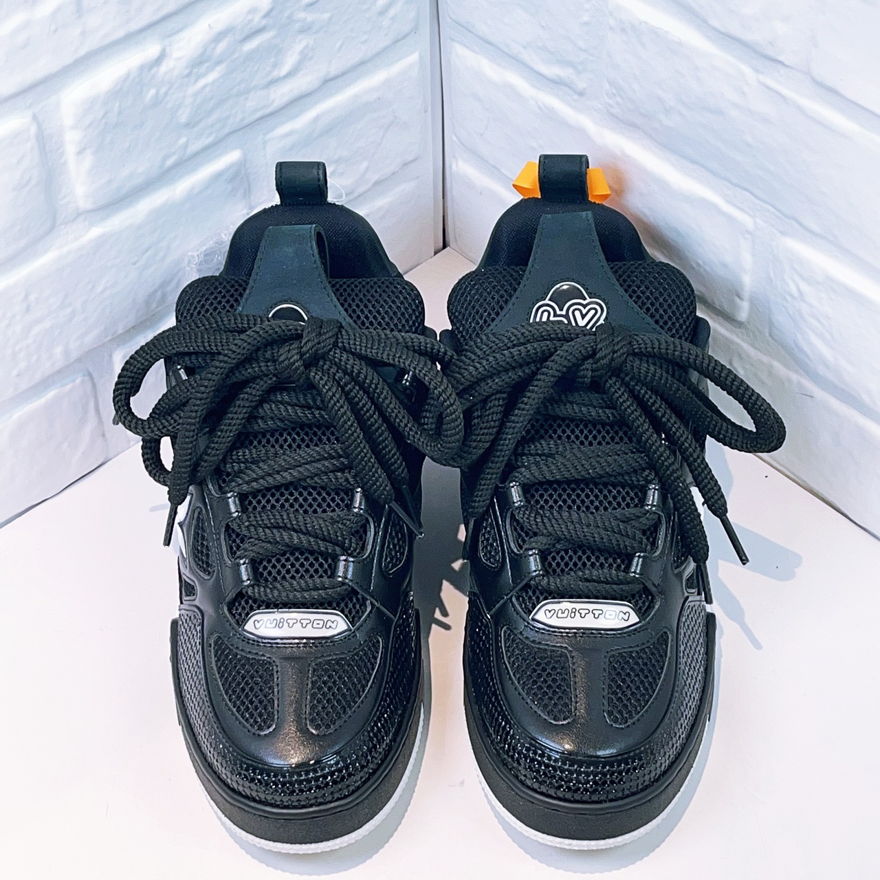 全新未使用 LouisVuitton/路易威登 skate面包鞋欧码6码40码全新