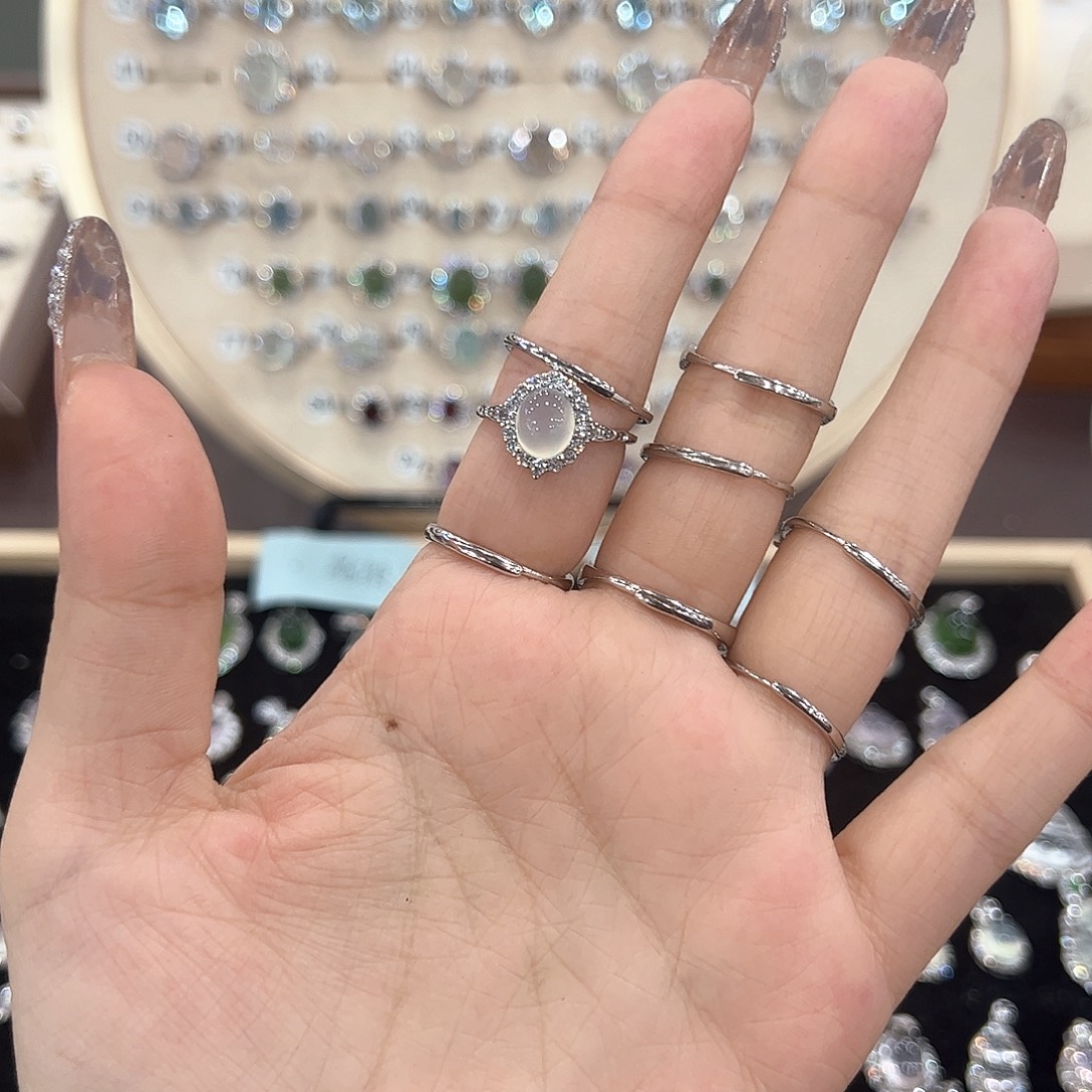 小***伤芙蓉石戒指银S925镶嵌