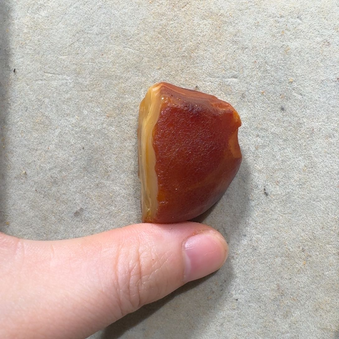 未镶嵌定制琥珀定制