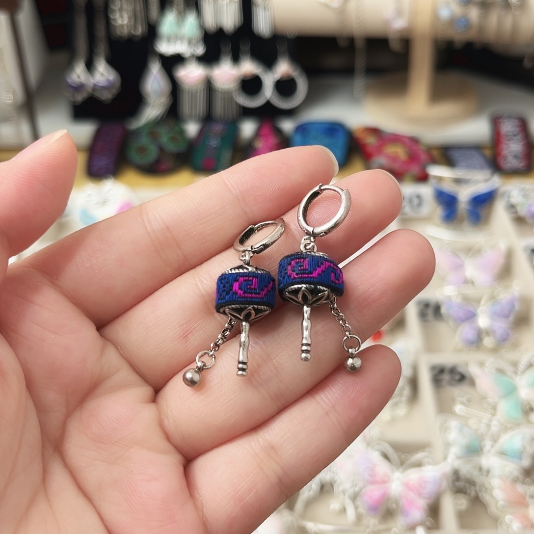 织绣订做马尾绣，改耳勾