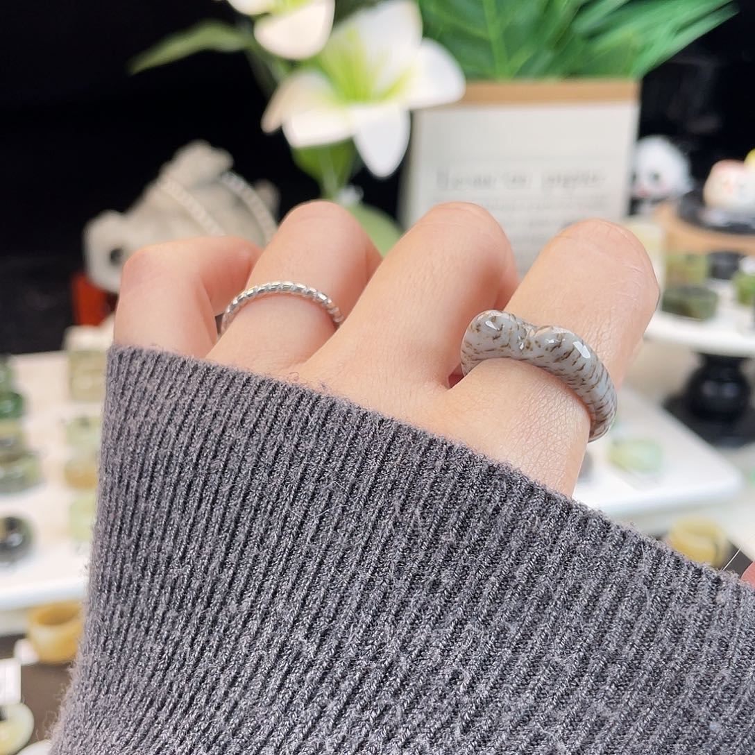 和田玉未镶嵌戒指E4豹纹猫咪18.1