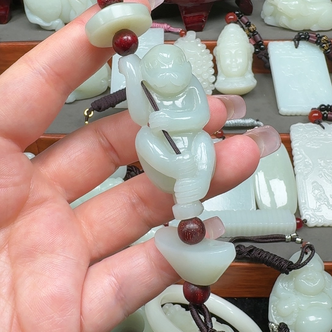 老***海和田玉未镶嵌挂件