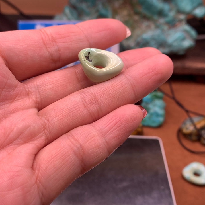 绿松石平安扣未镶嵌@***志