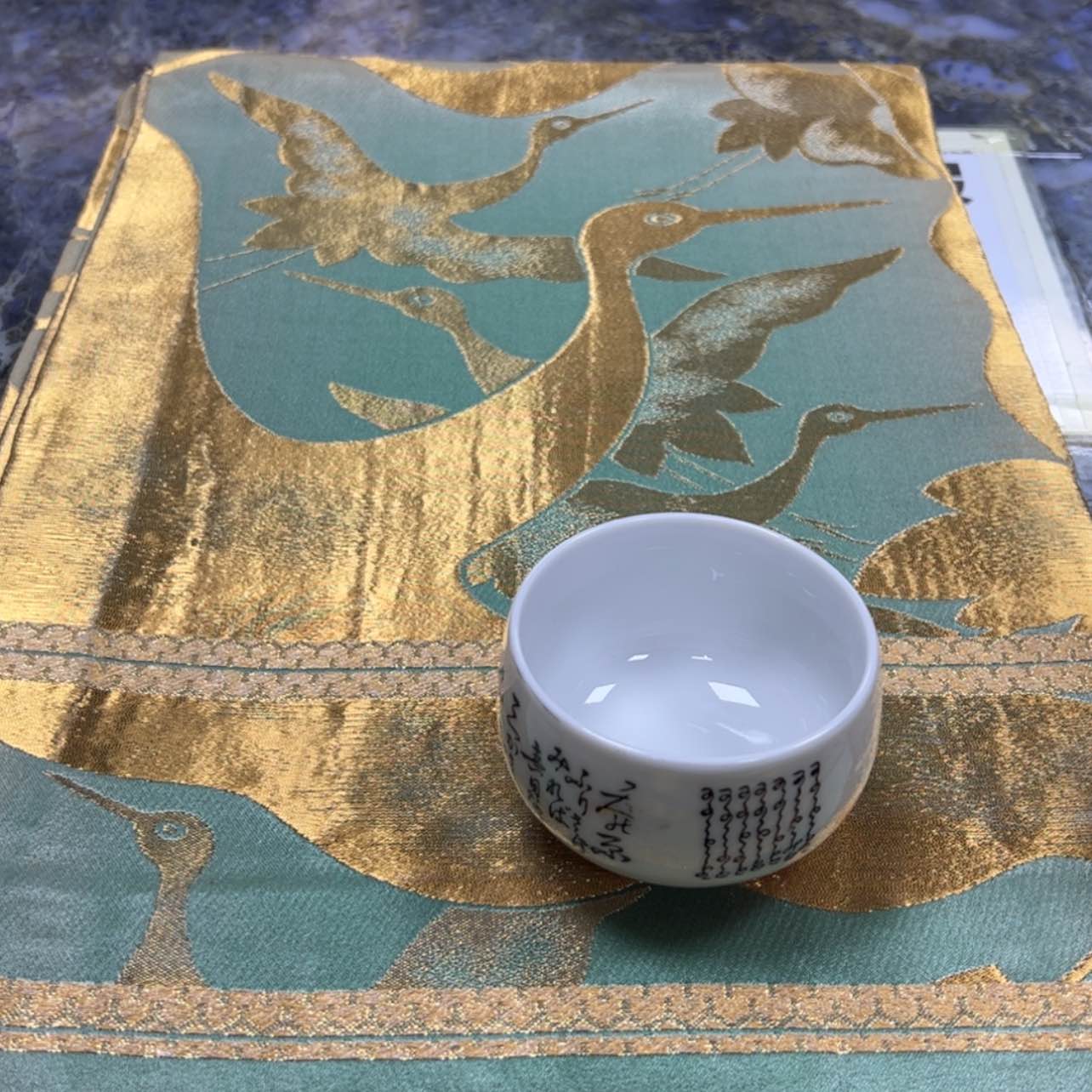 【闪购商品】小**茶陶瓷马克杯带盖勺