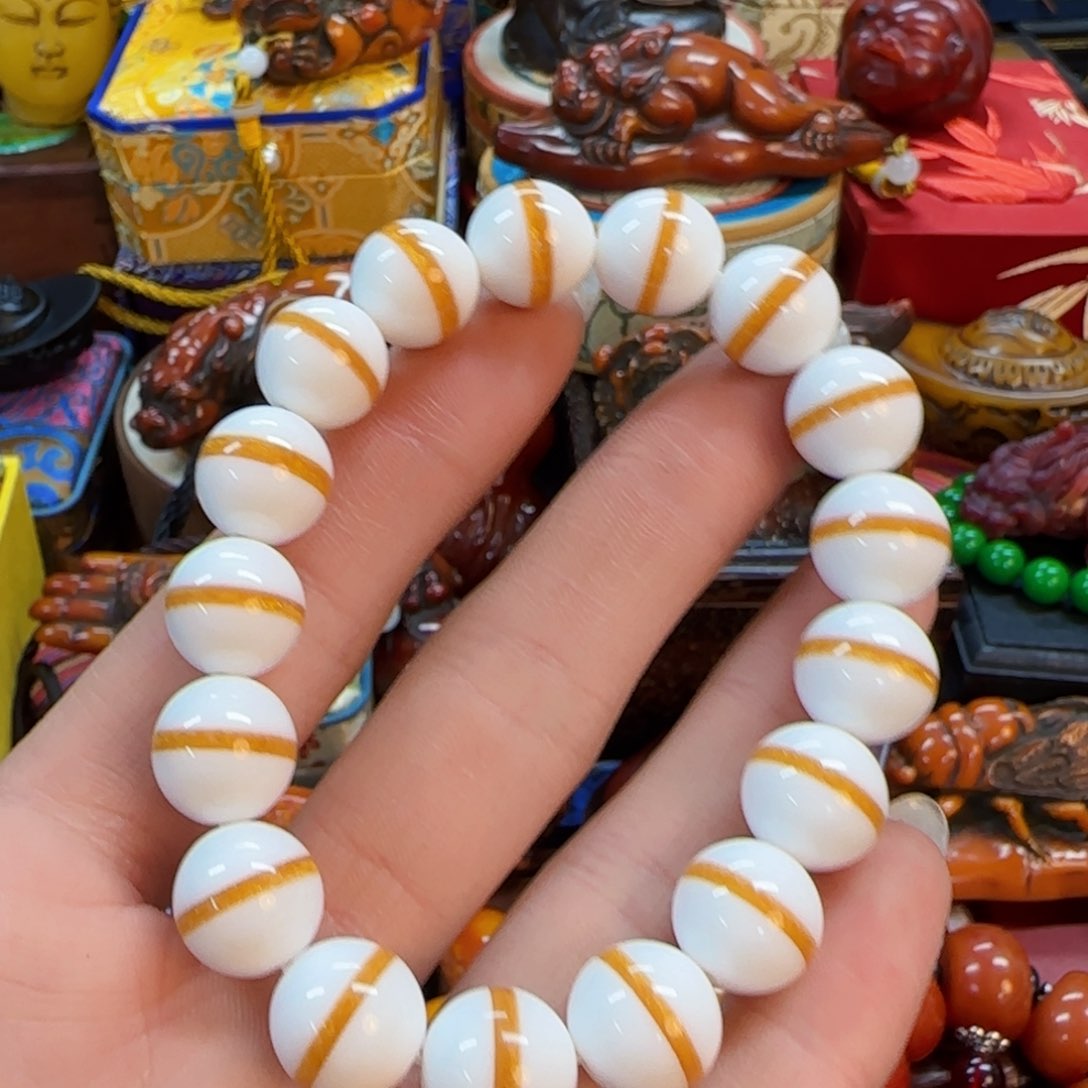 蜜蜡裸石未镶嵌卓玛推荐