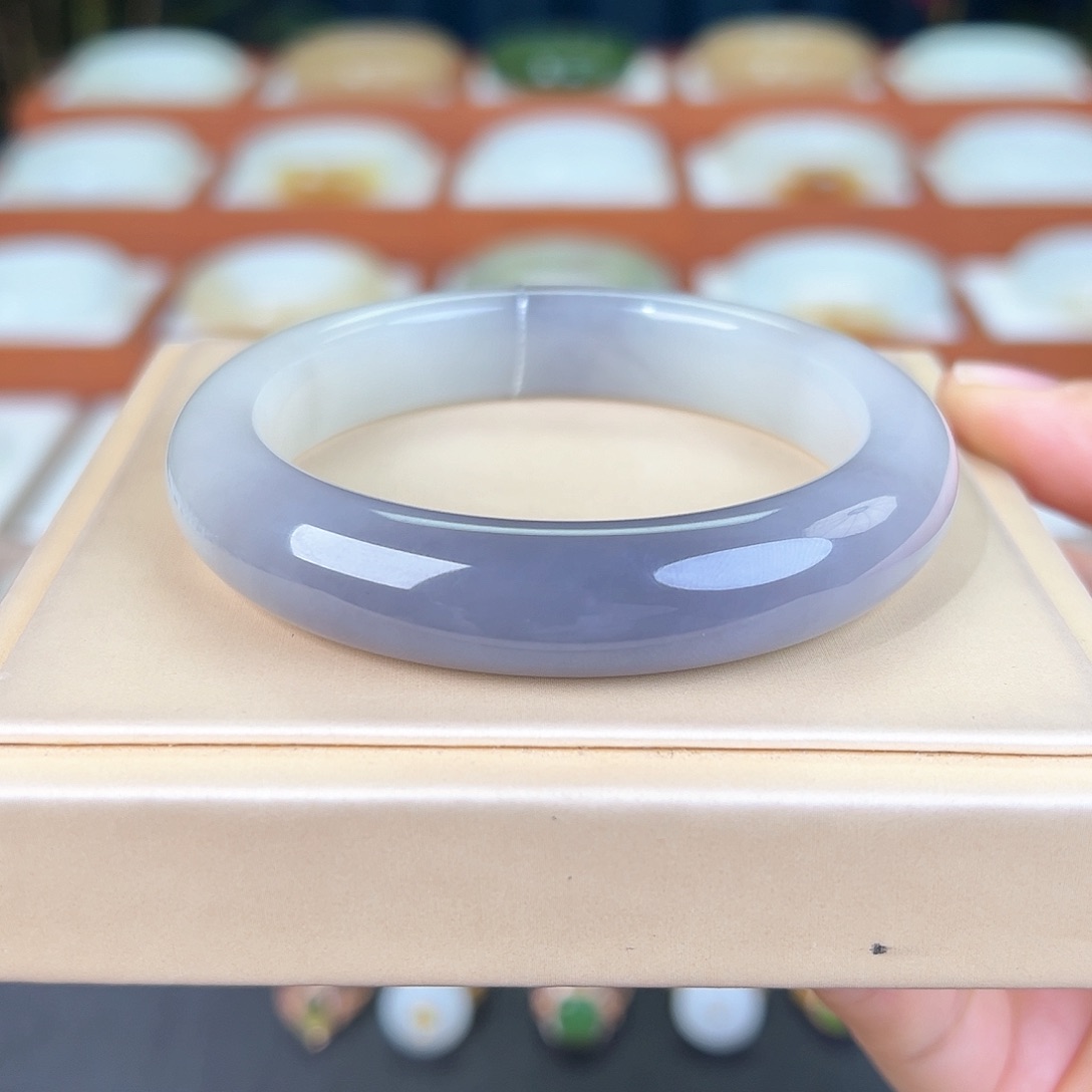 和田玉手镯未镶嵌和田玉烟紫手镯