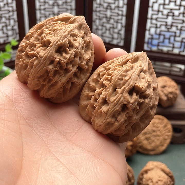 把件文玩核桃望月