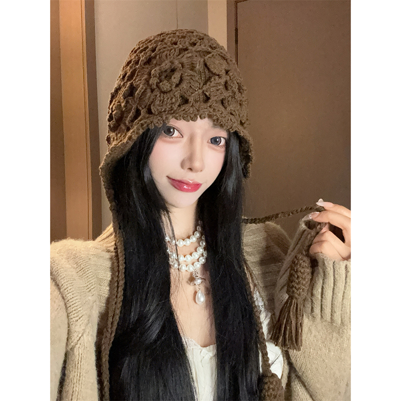 手工编织钩花针织帽子女秋冬款护耳保暖镂空民族风流苏毛线包头帽