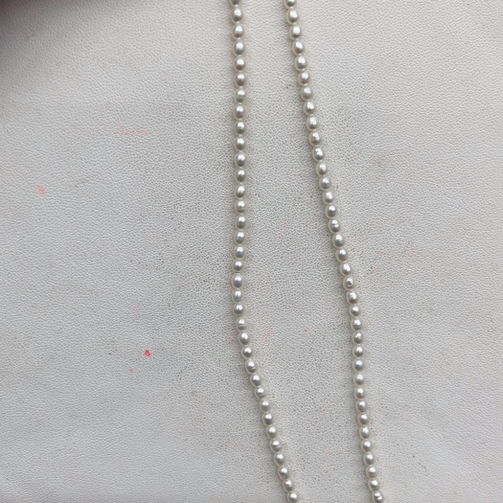 淡水珍珠颈饰未镶嵌1956