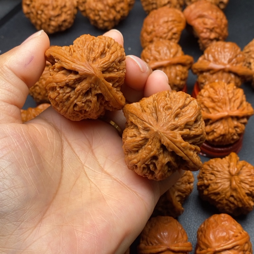 【闪购商品】文玩核桃把件43将军