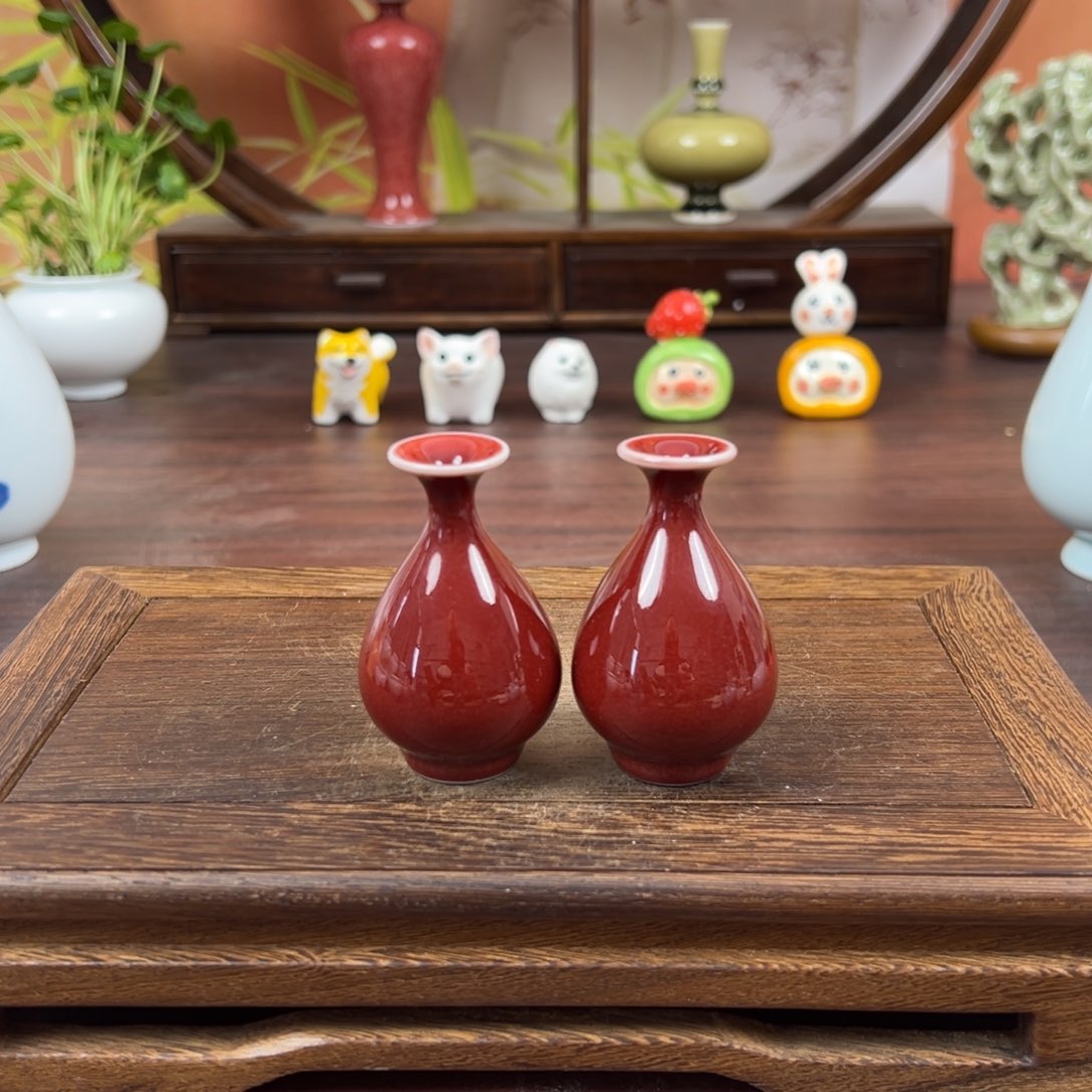 摆件马***?景德镇瓷器艺术研究发展