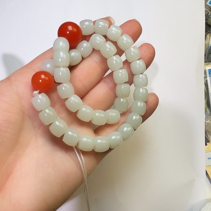 彭***冑和田玉未镶嵌手链