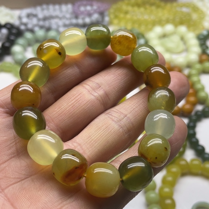 蛇纹石玉手串13+未镶嵌