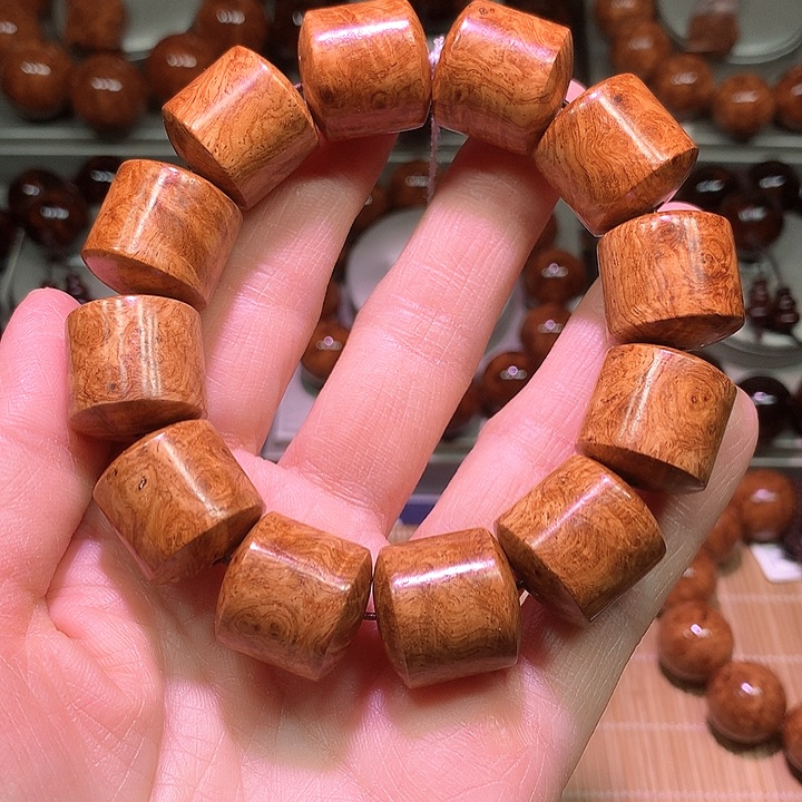 黄花梨/降香黄檀张****》