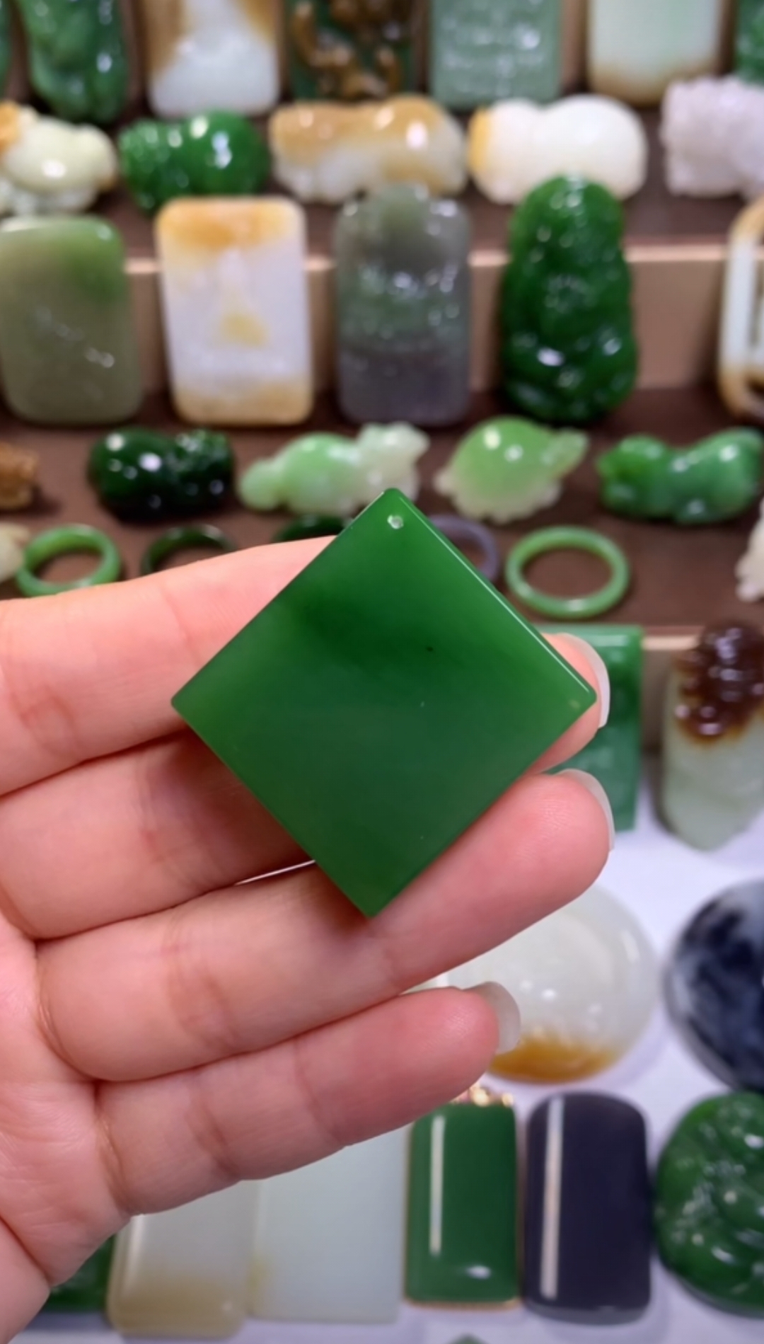 和田玉挂件未镶嵌