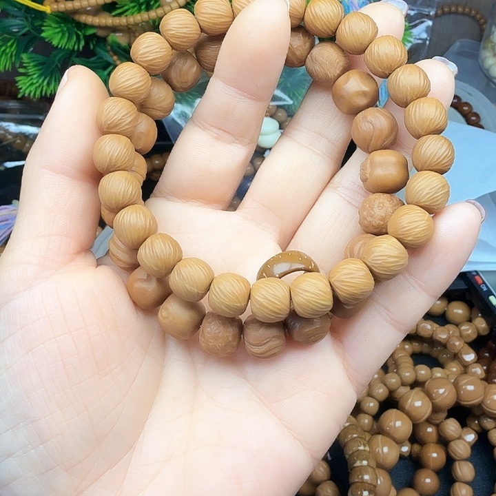 吊坠猴头核桃全品云锦和练手多宝