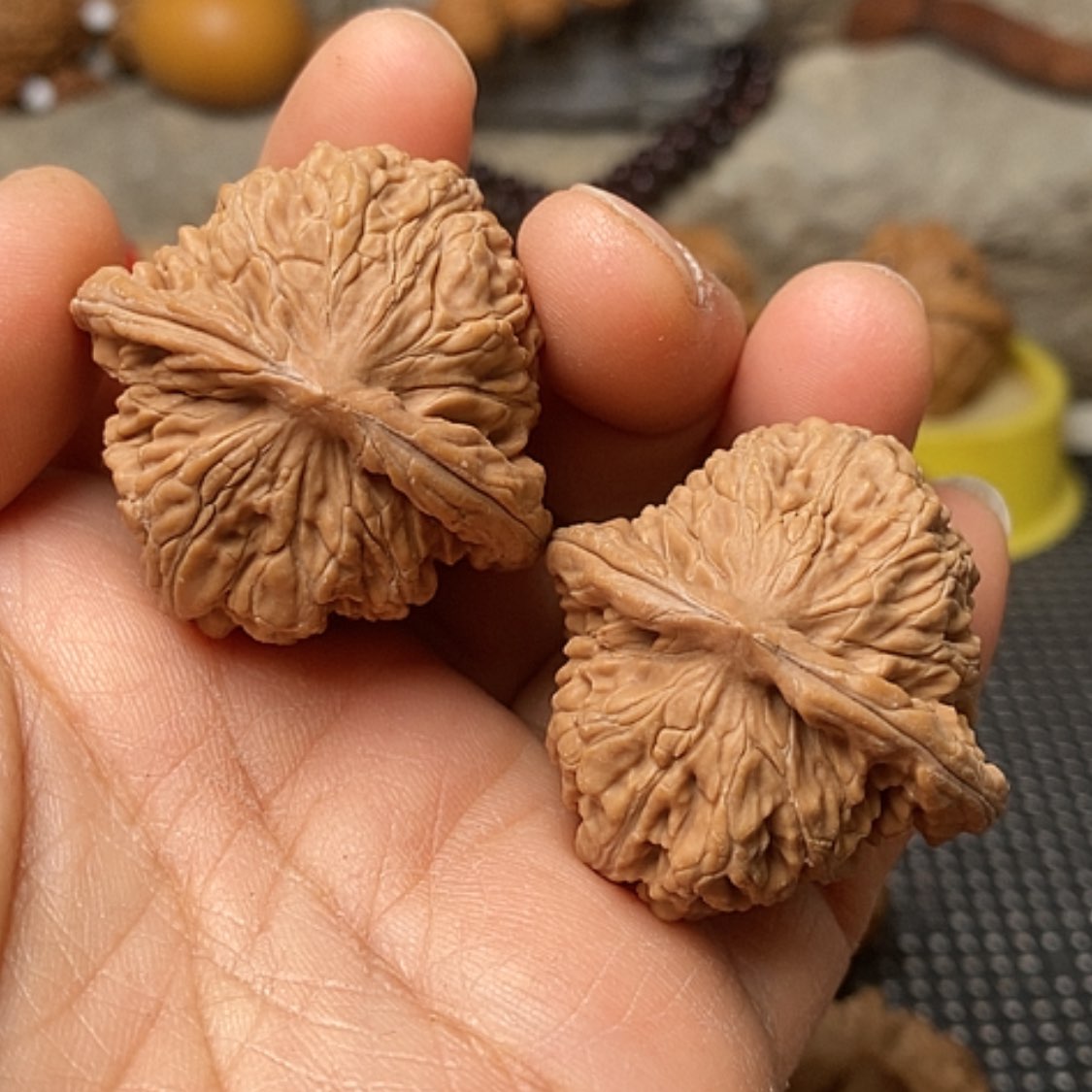 【闪购商品】把件文玩核桃四座楼