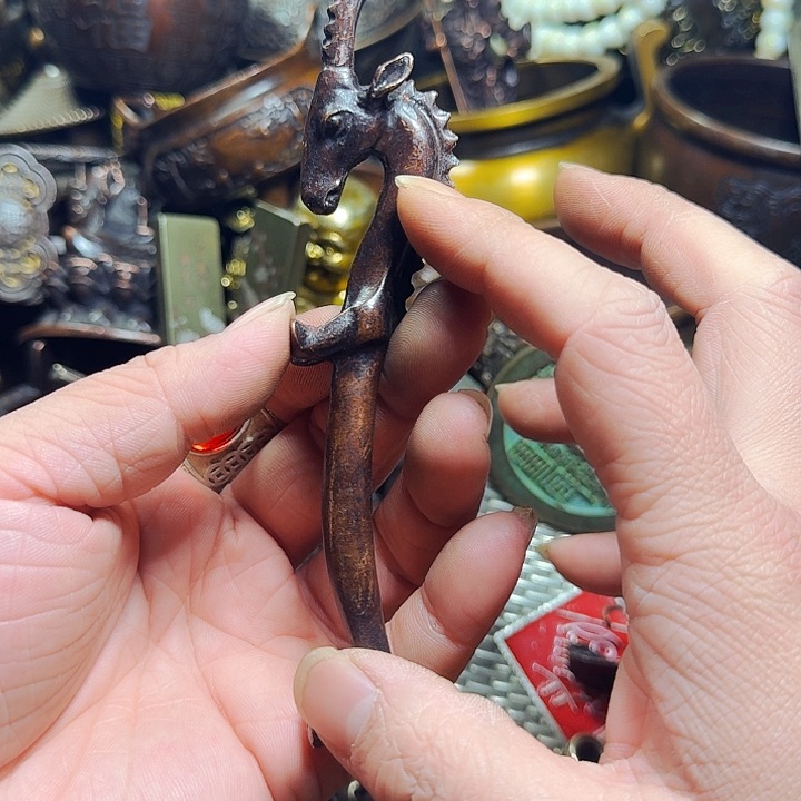 铜器摆件收收藏藏