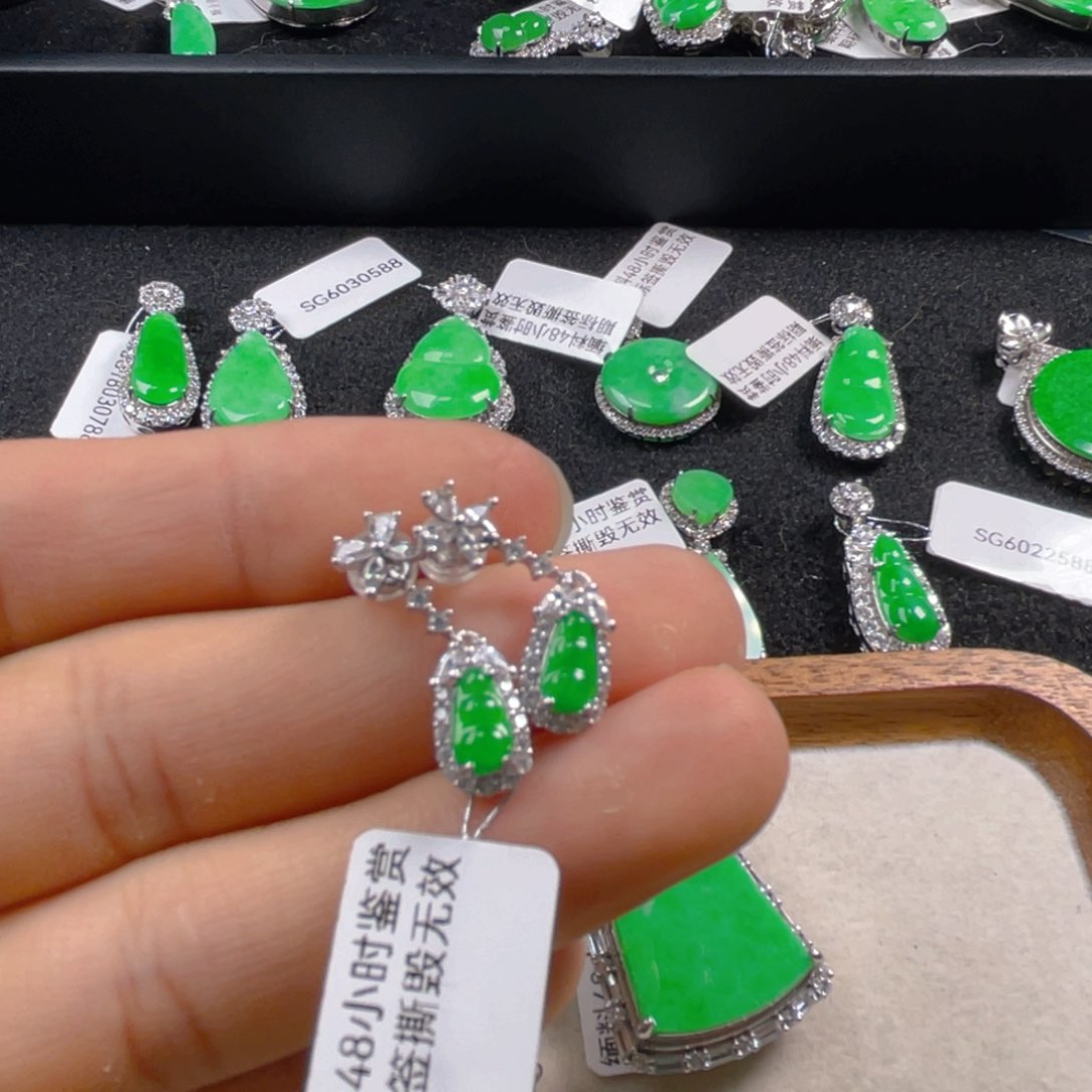 翡翠吊坠(不含链)银S925镶嵌