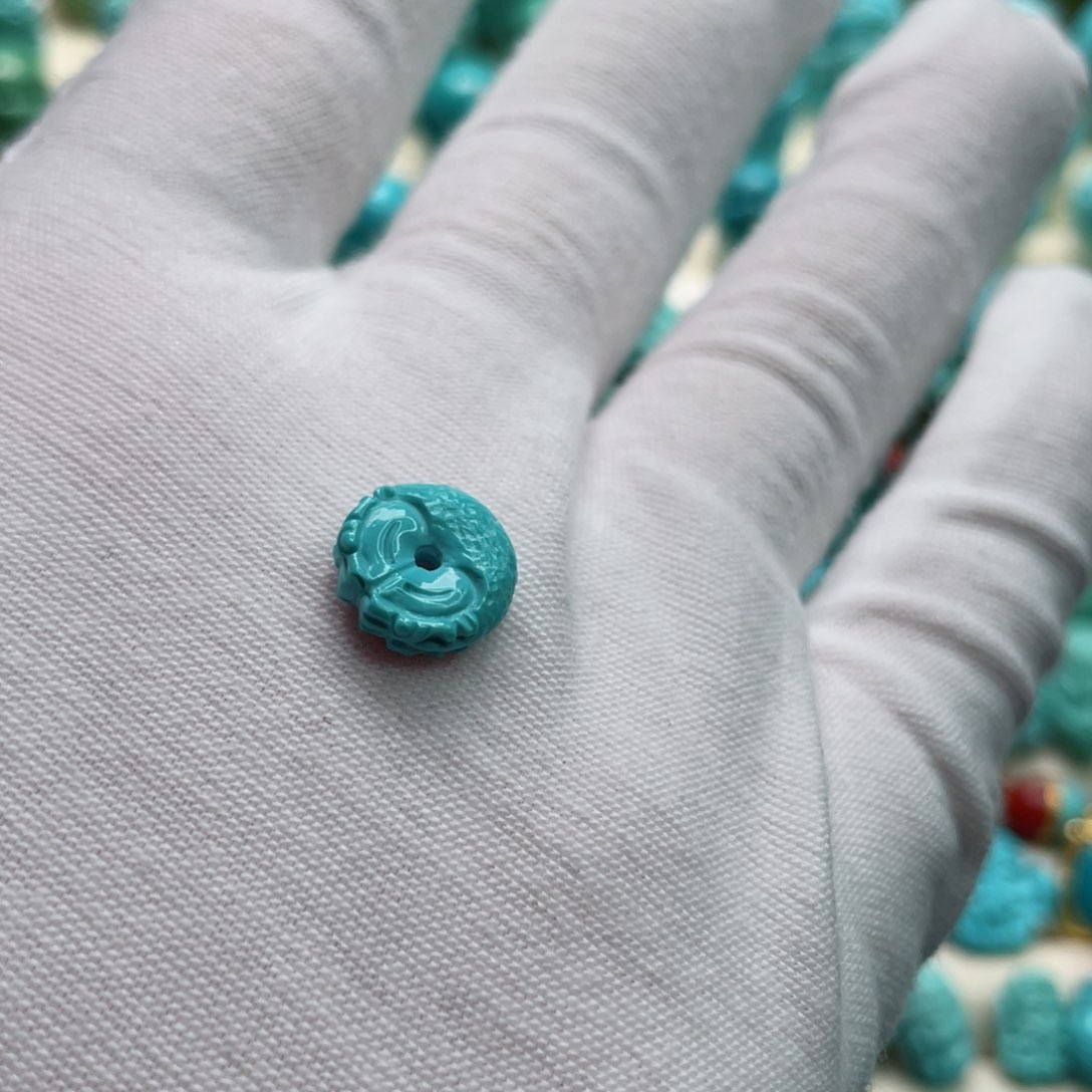 绿松石珠宝奇石未镶嵌低*?