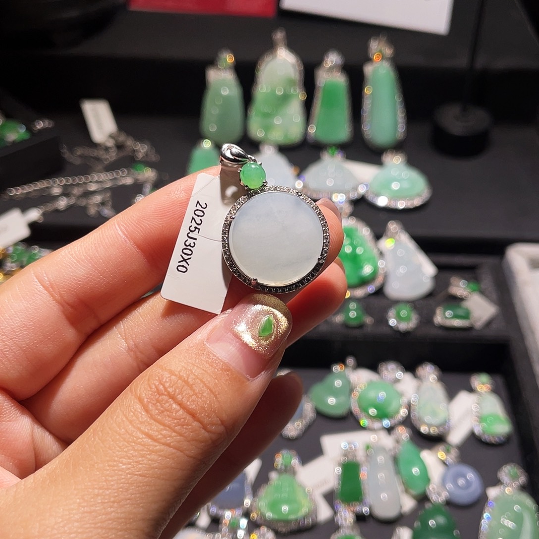 翡翠银S925镶嵌颈饰