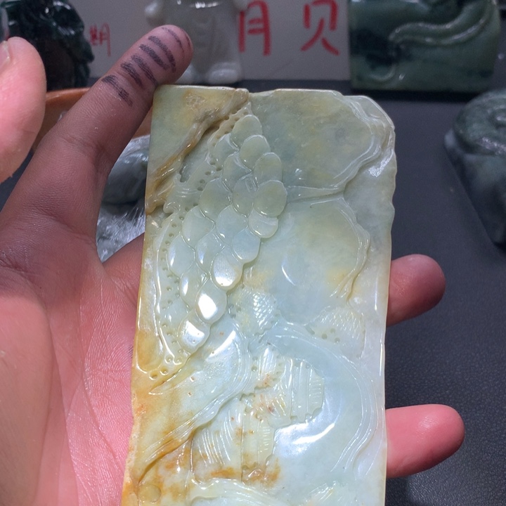 翡翠未镶嵌颈饰保真天然a货翡翠
