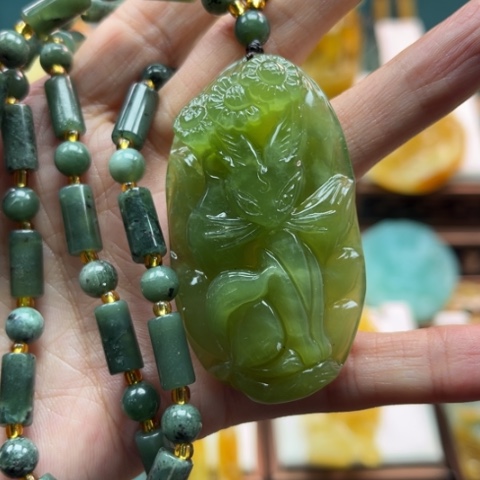 岫玉挂件未镶嵌挂件