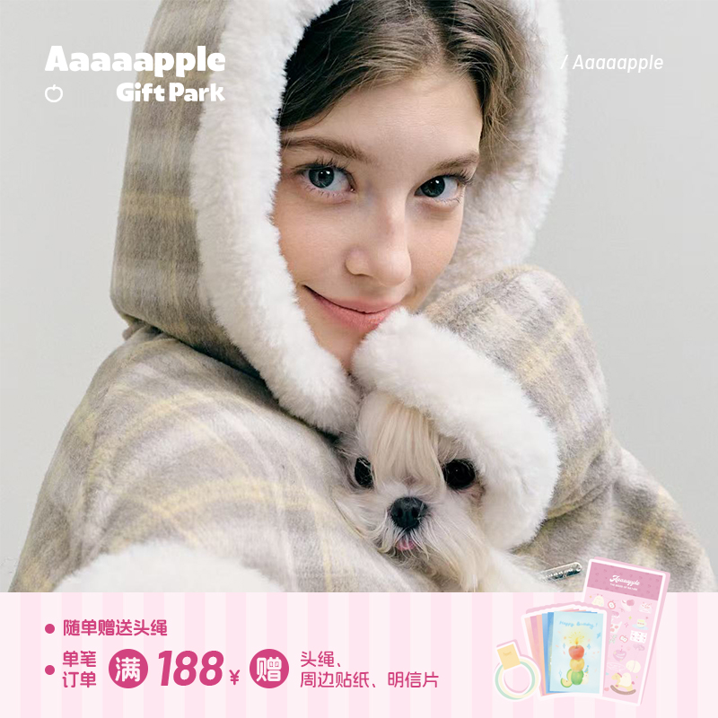 Aaaaapple格纹毛呢斗篷人宠同款亲子服 梦幻氛围轻盈保暖