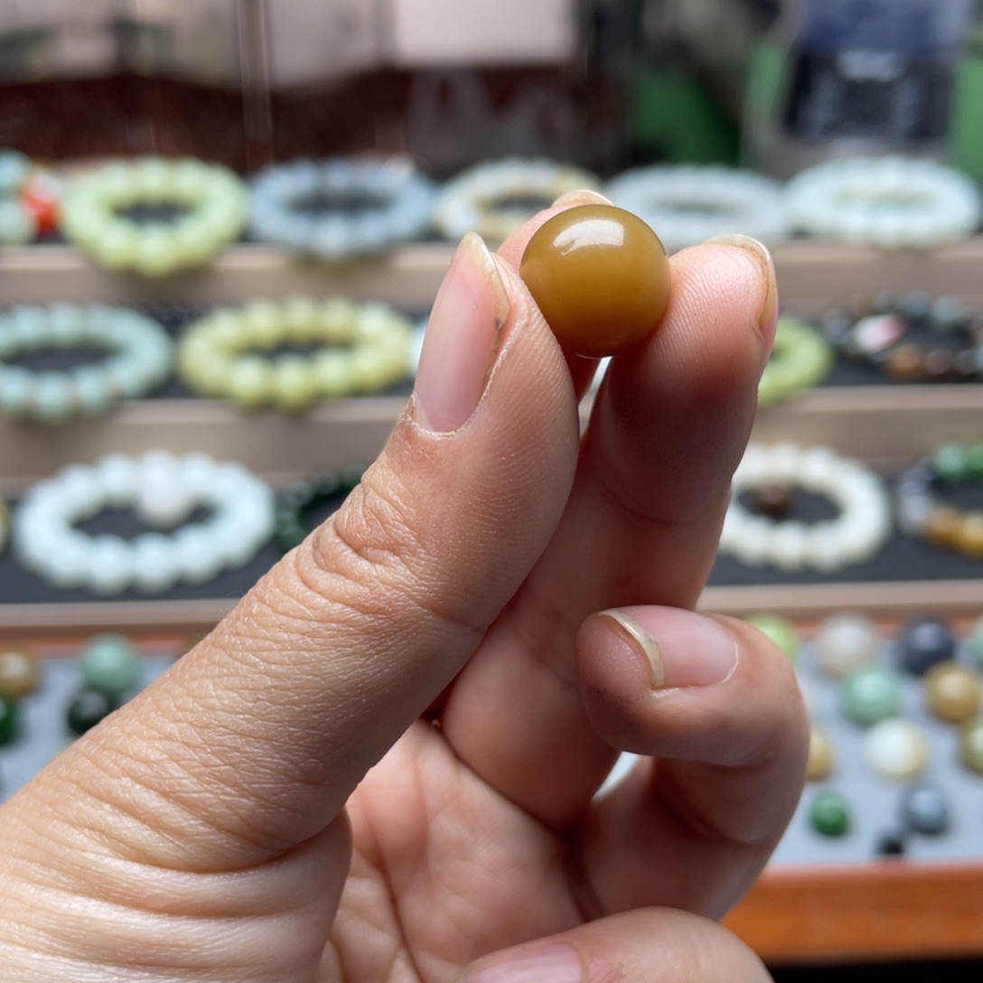 和田玉（糖玉）单珠12未镶嵌