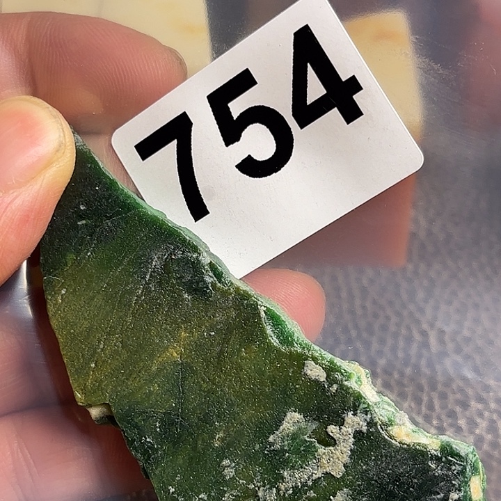 西安石精美掘绿石