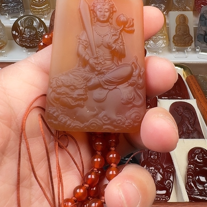 玉***杰玛瑙/玉髓未镶嵌颈饰