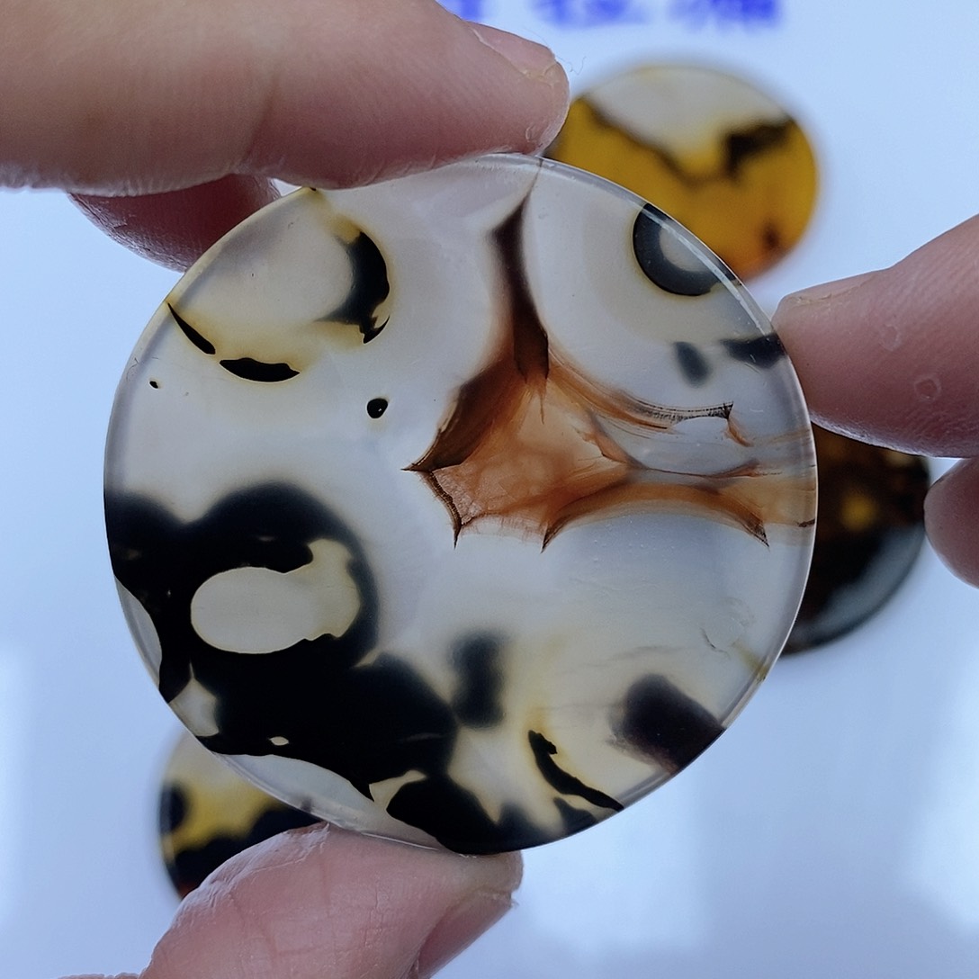 玛瑙/玉髓未镶嵌珠宝半成品