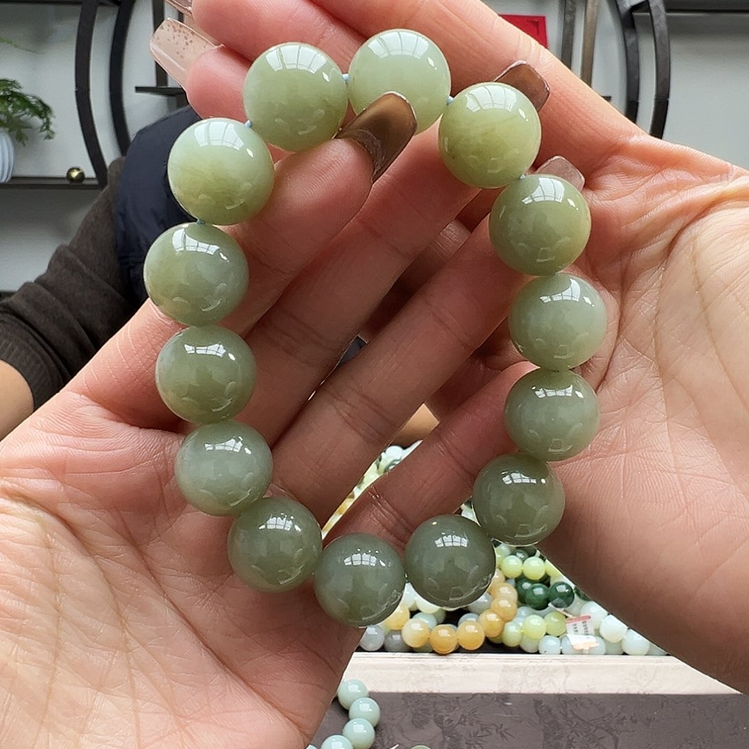 和田玉未镶嵌手链16迪克兰