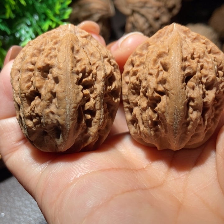 把件文玩核桃东北楸子小雪7