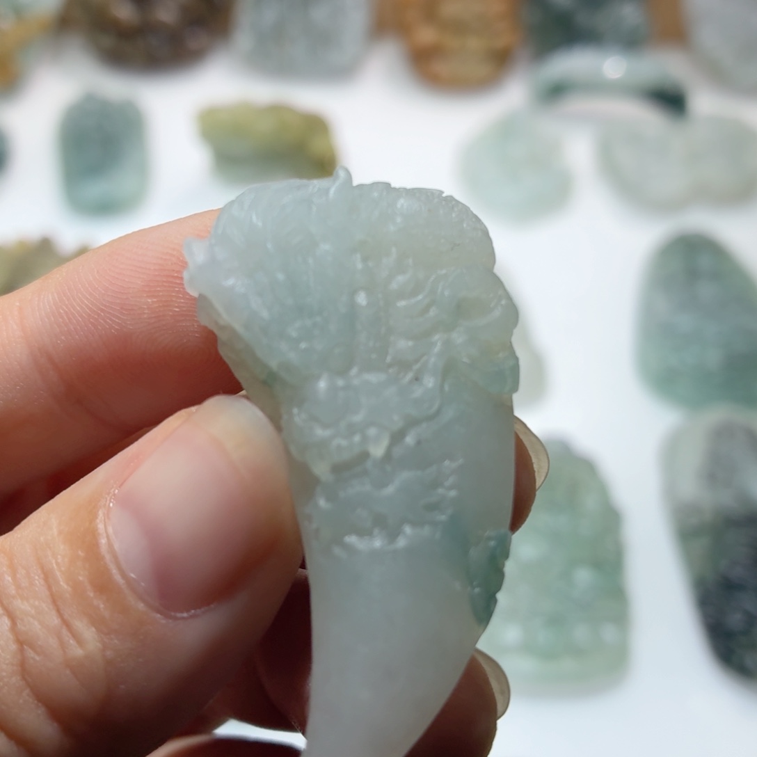 定制翡翠未镶嵌毛货