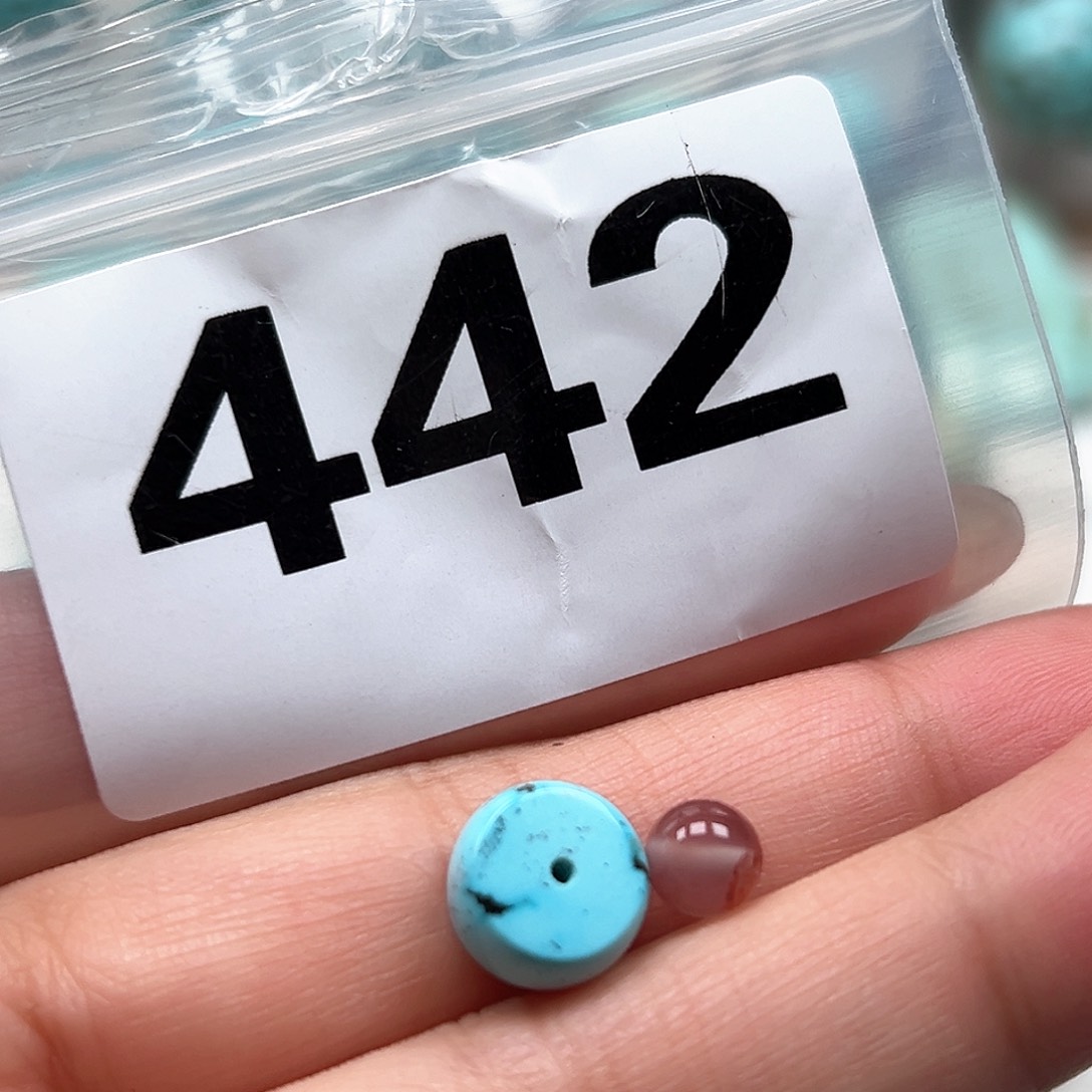 南红玛瑙颈饰未镶嵌