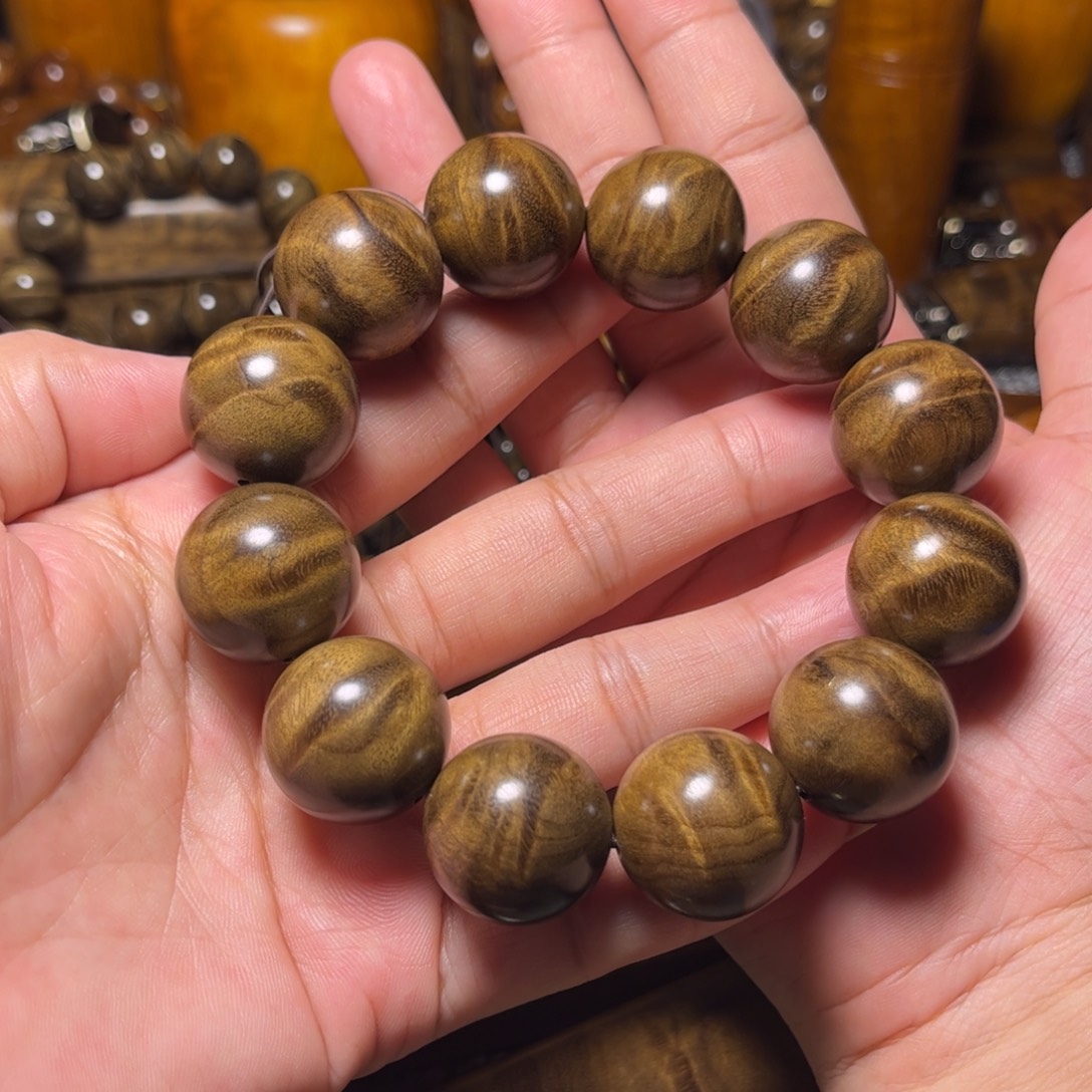 金丝楠阴沉木花纹2.0