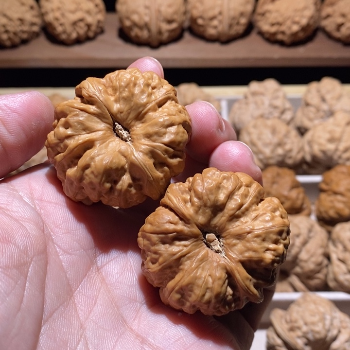 文玩核桃吊坠话蛤蟆头38