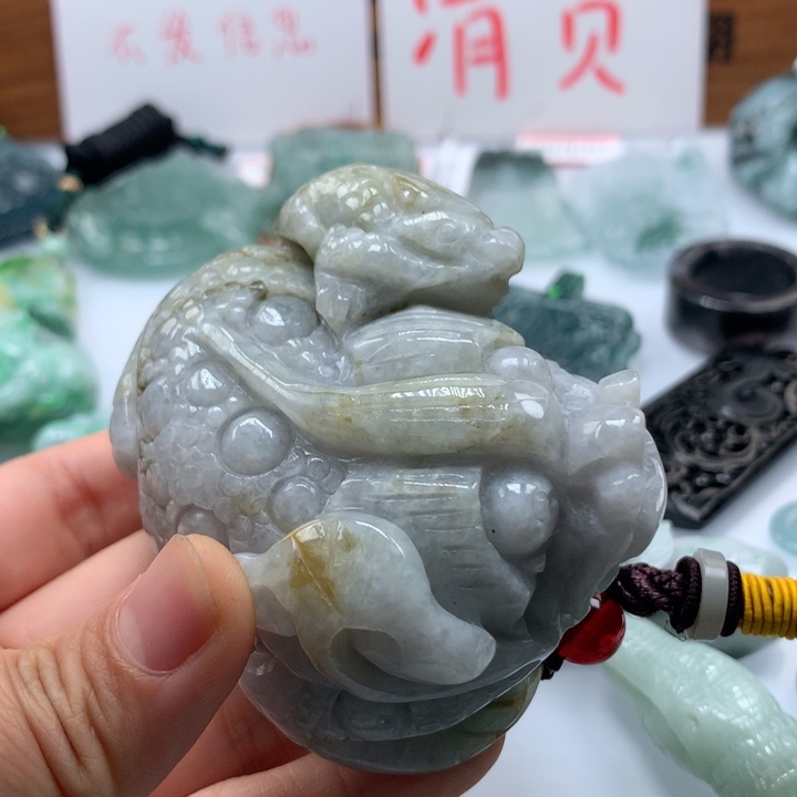 翡翠颈饰未镶嵌保真天然A货翡翠