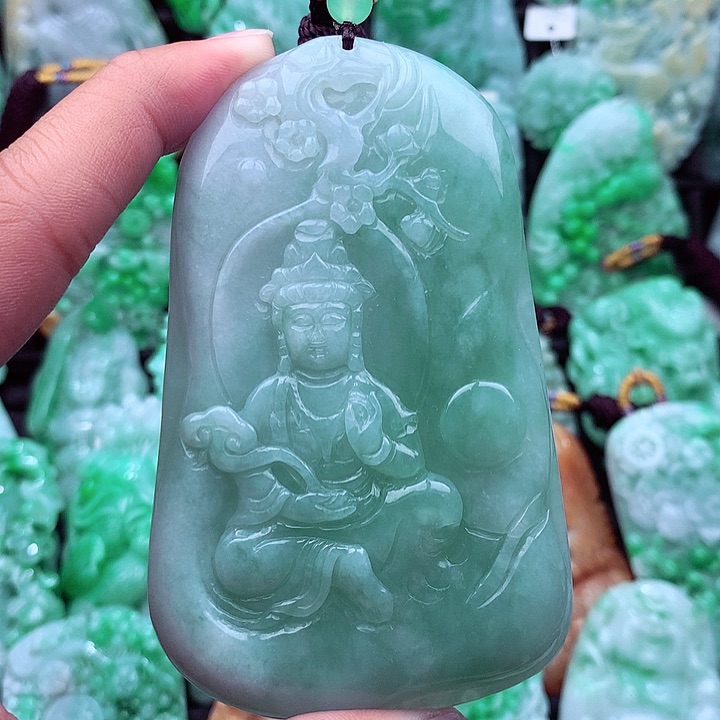 翡翠吊坠(不含链)未镶嵌