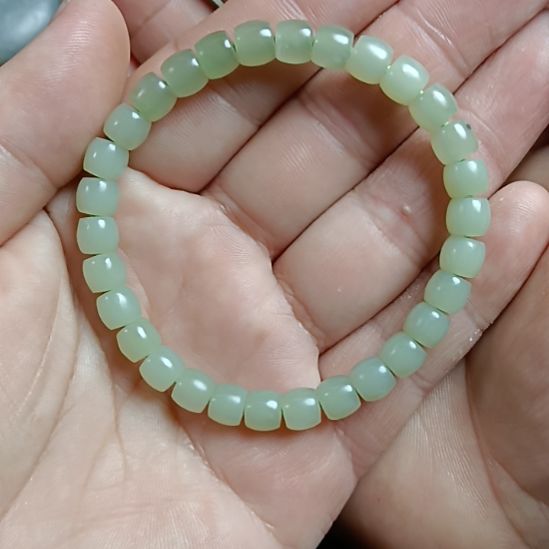 和田玉未镶嵌车挂